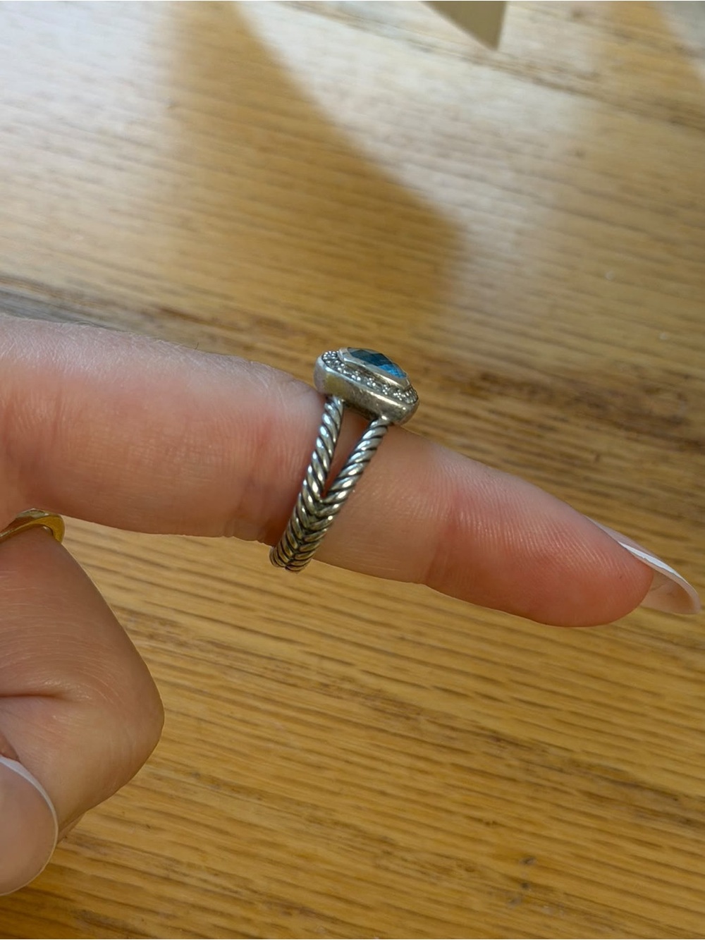 Blue Topaz Cushion-Cut Stone Cable Band Ring size 6 with diamonds - Picture 2 of 4